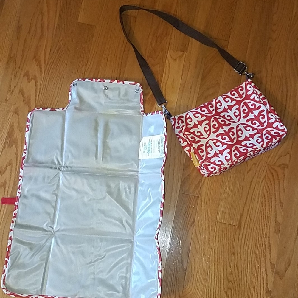 Quick trip diaper bag